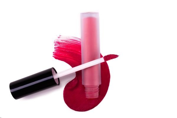 How to apply liquid lipstick